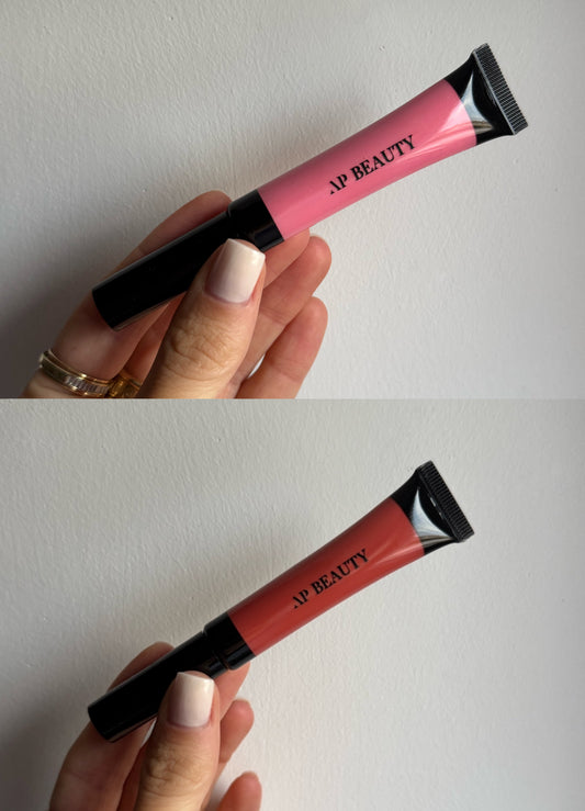 Le blush liquide tube